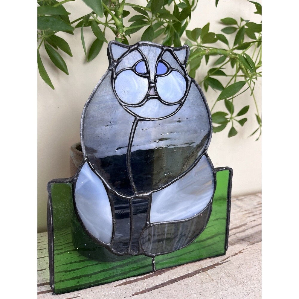 Vintage Stained Glass Cute Chunky Grey Cat W/ Pink Nose Blue Eyes Suncatcher 7”